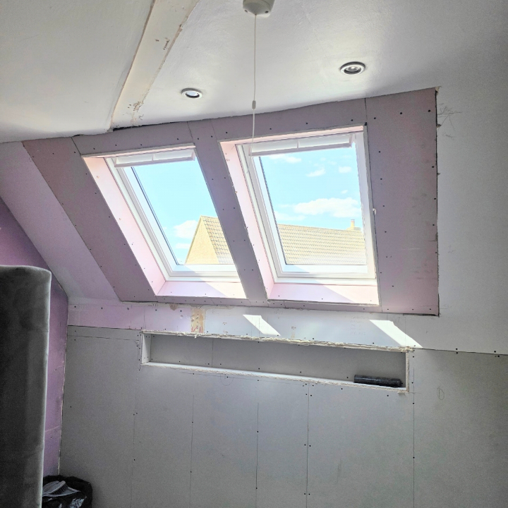 Roof windows installation