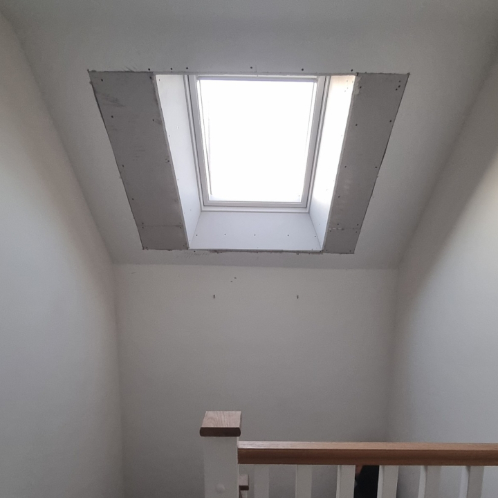 Roof windows installation